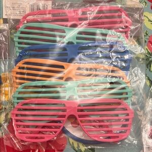 Colorful Shutter Shades Sunglasses Set
All 3 sets for 10.00